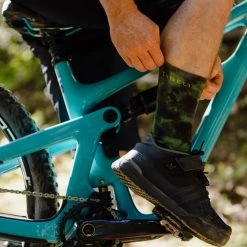 Tineli Men's Swamp Monster Mountain Biking Socks