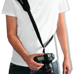 Pacsafe Carrysafe 150 Camera Strap Security