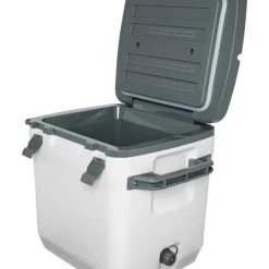 Pots, Pans & Kettles Stanley Adventure Cooler 28L - Polar White