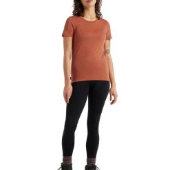 Icebreaker Women's Tech Lite II SS Tee Clothing