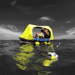 ACR Rescue Tools / Accessories ACR Globalfix V4 GPS 406 EPIRB - Cat 2