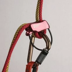 Singing Rock Shuttle Belay Device Hardware