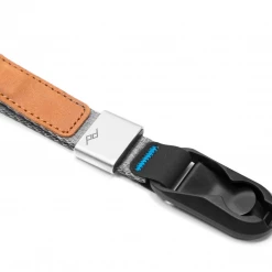 Travel Peak Design Cuff