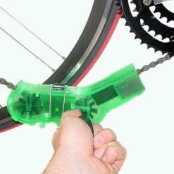 Finish Line Pro Chain Cleaner Kit Bike Accessories