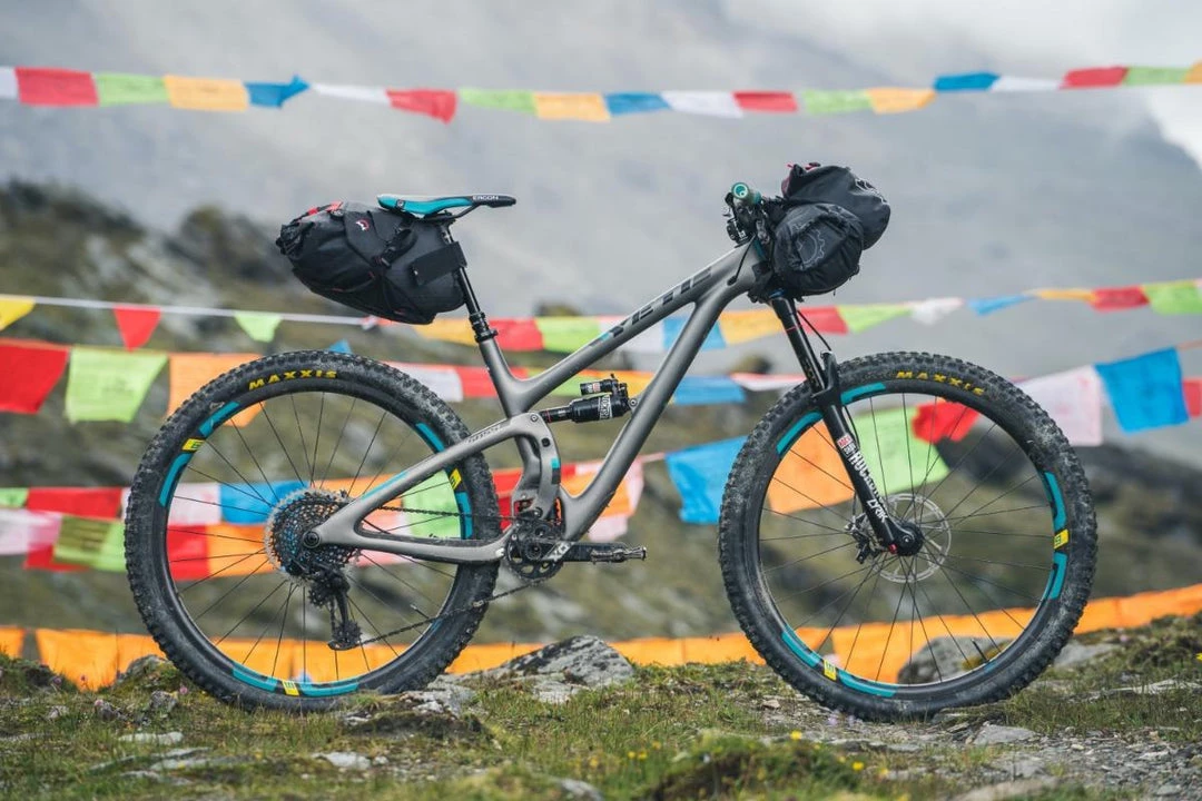 Revelate Designs Sweetroll Waterproof Bar Carrying System Bikepacking Gear