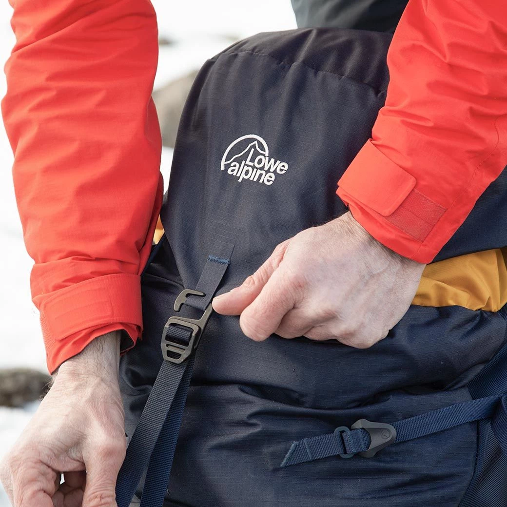 Lowe Alpine Halcyon Mountaineering Backpack 45:50, Navy