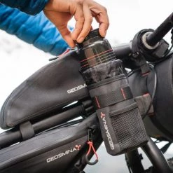 GEOSMINA Stem Pouch Bag