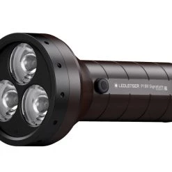 Camp / Tramp Ledlenser P18R Signature Torch